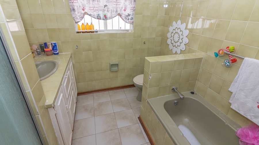 4 Bedroom Property for Sale in Panorama Free State
